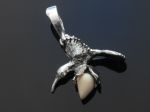 Koliber srebrny wisiorek z bursztynem