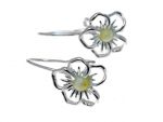 Silver flower earrings with amber