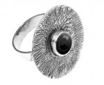 Oryginalny srebrny pierścień z onyksem OP08